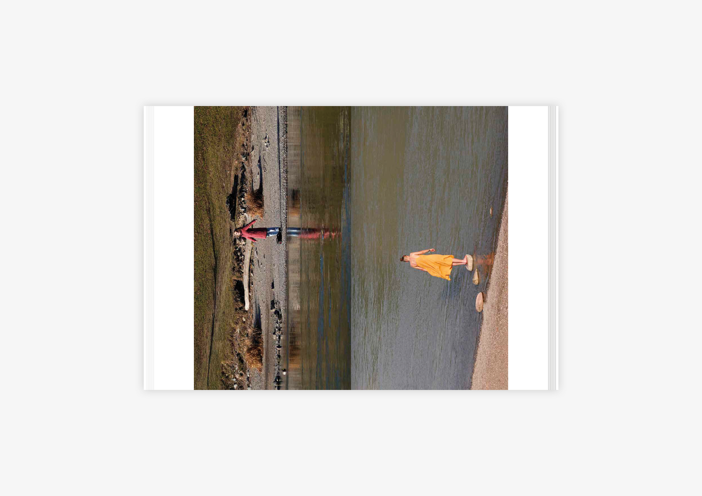 Nel vedere lungo il fiume / Vom Sehen flusswärts / In Seeing Along the River