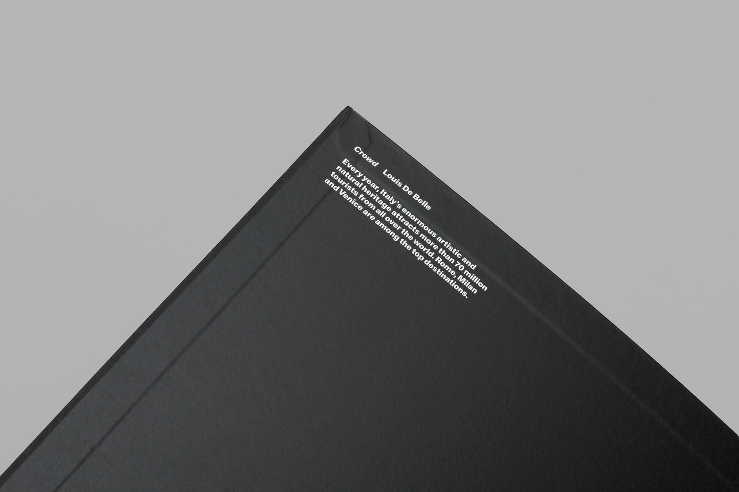 Louis De Belle — Crowd