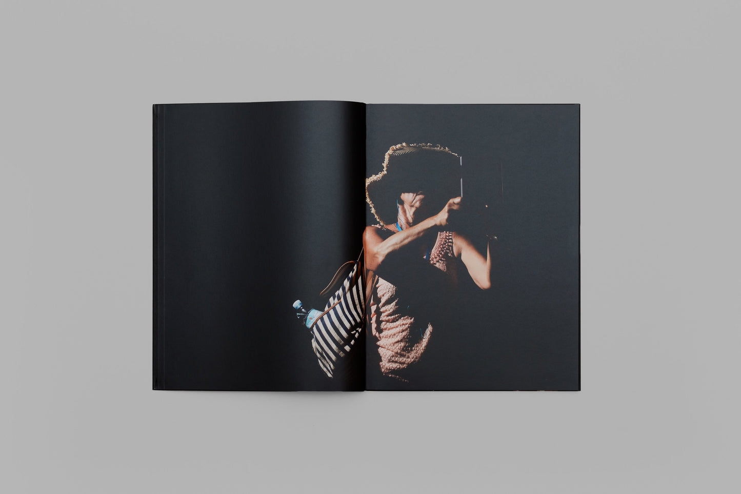 Louis De Belle — Crowd (Special edition)