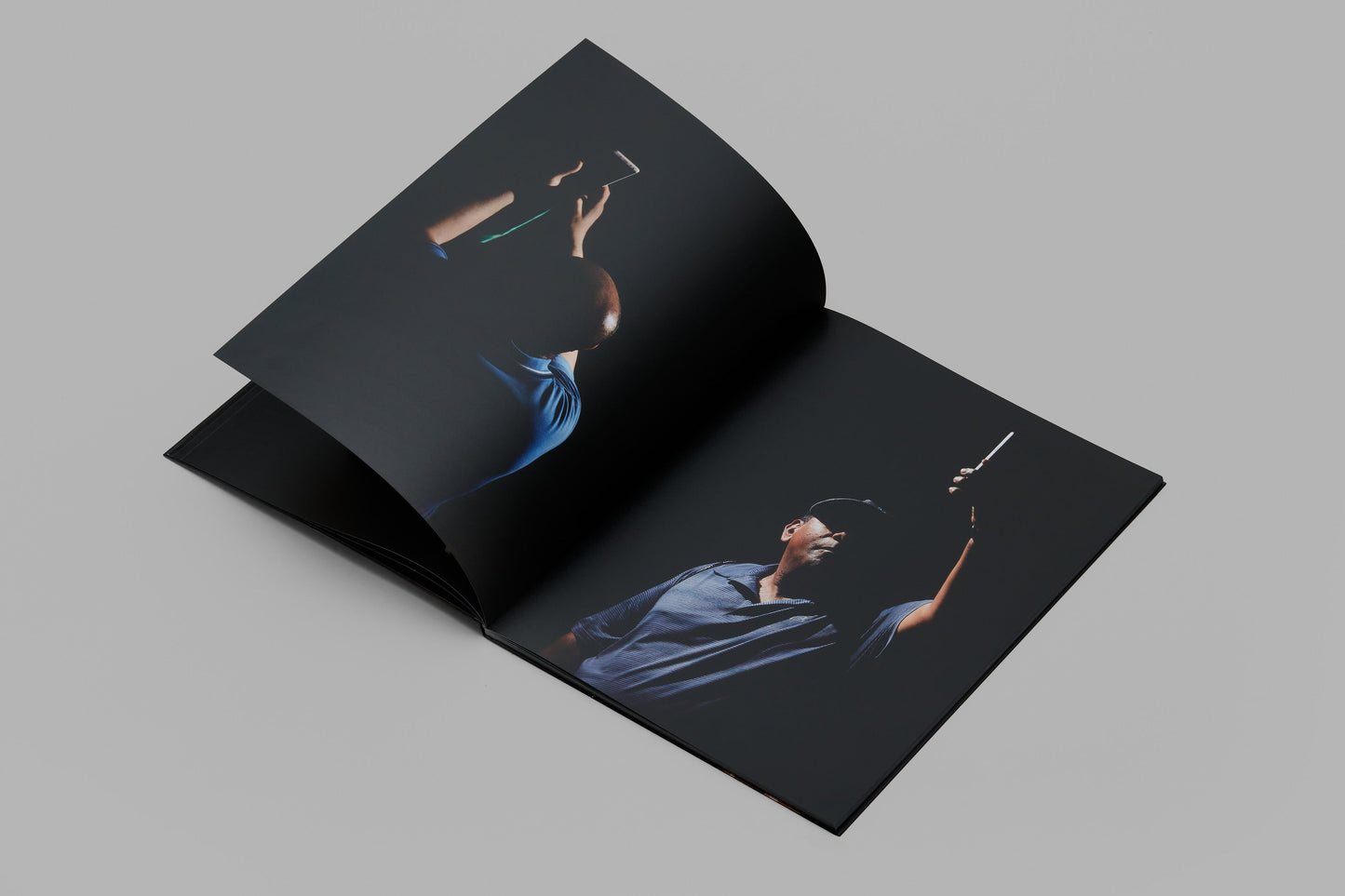 Louis De Belle — Crowd (Special edition)