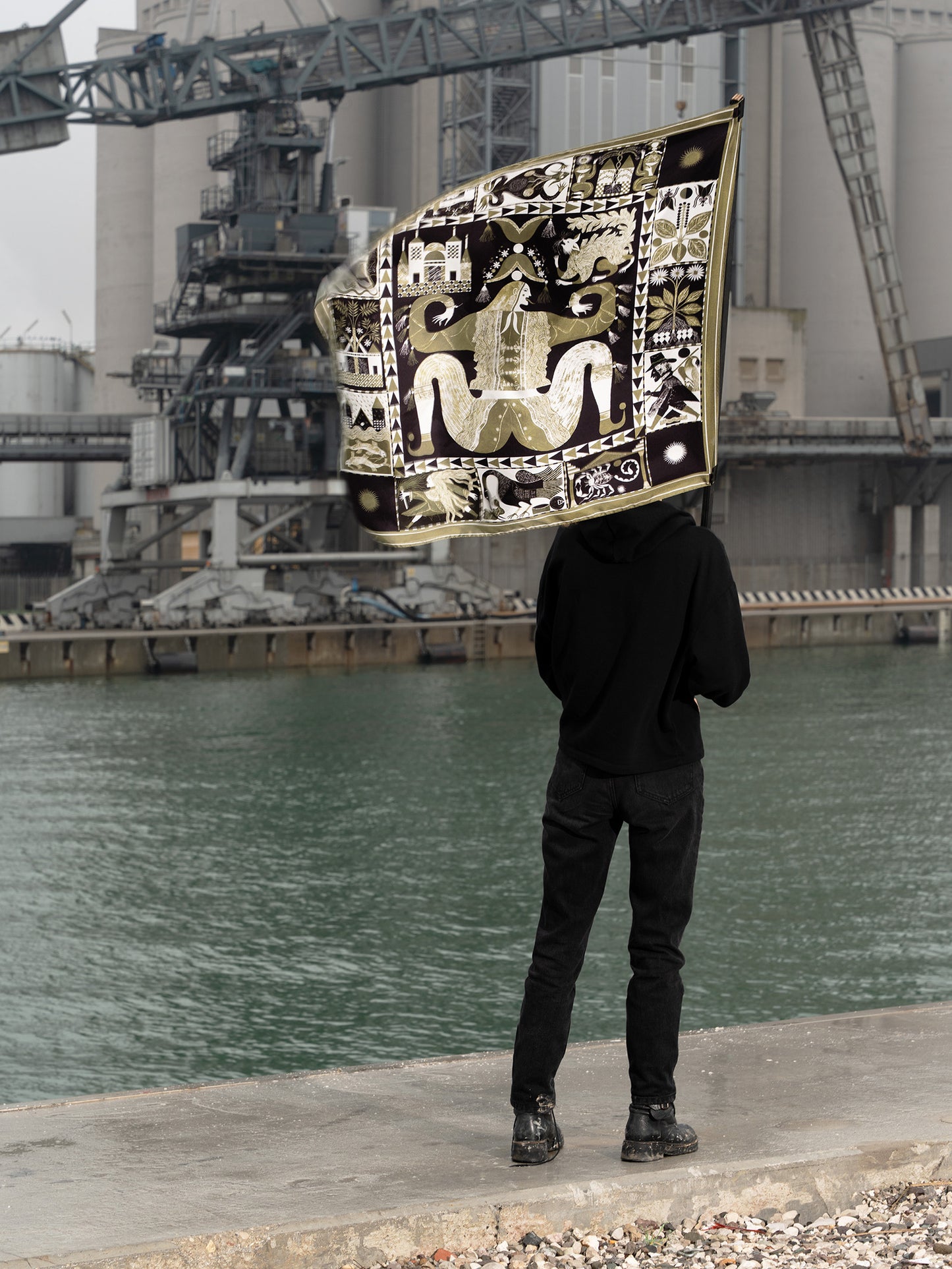 Era un cavallo elettrico. Breviario post-padano — (Collector's Edition)